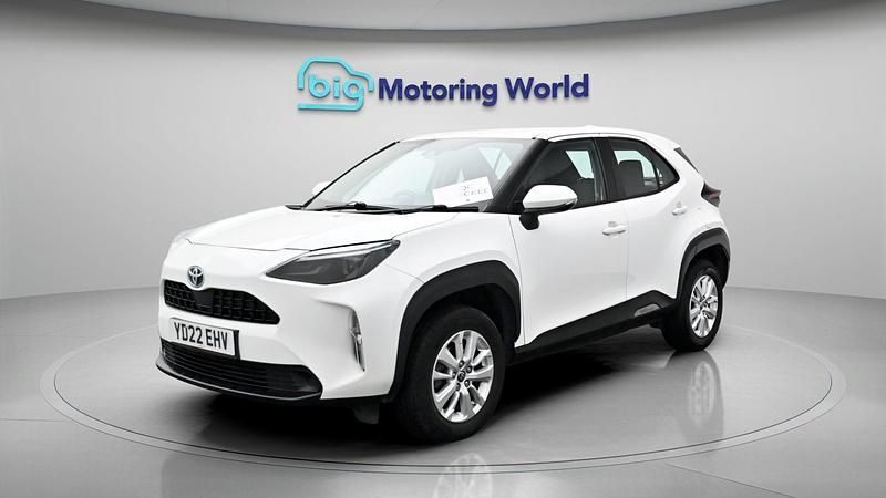 Second-hand Toyota Yaris Hybrid 114 CP (83 kW) 2022
