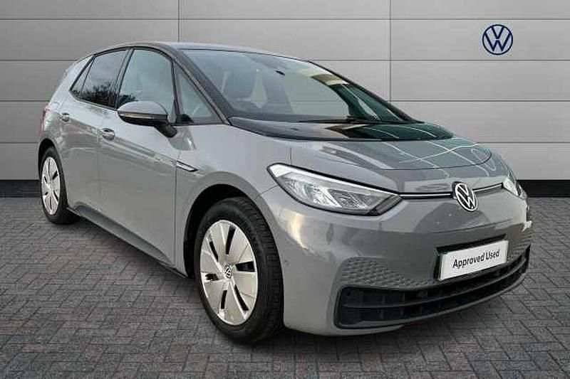 Grey Used 2023 VW ID.3 Pro Performance Hatchback | £17,330 (Fair price) - Image 1/4
