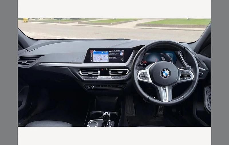 Used BMW 118 M Sport 136 HP (100 kW) 2023 Grey Hatchback