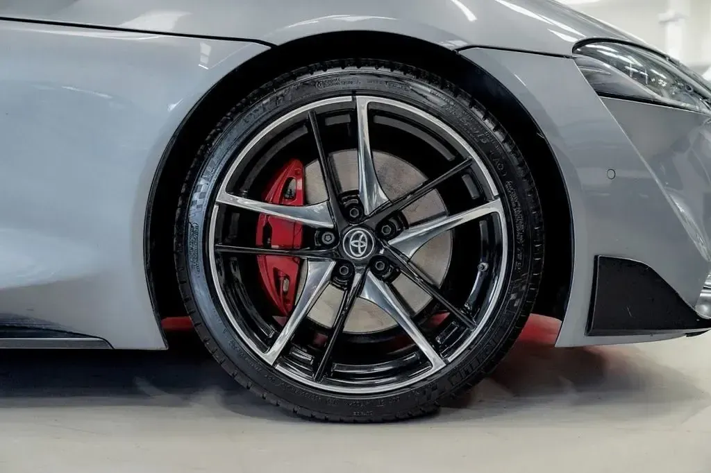 Usado Toyota Supra 340 HP (250 kW) 2019 Cinzento Coupé