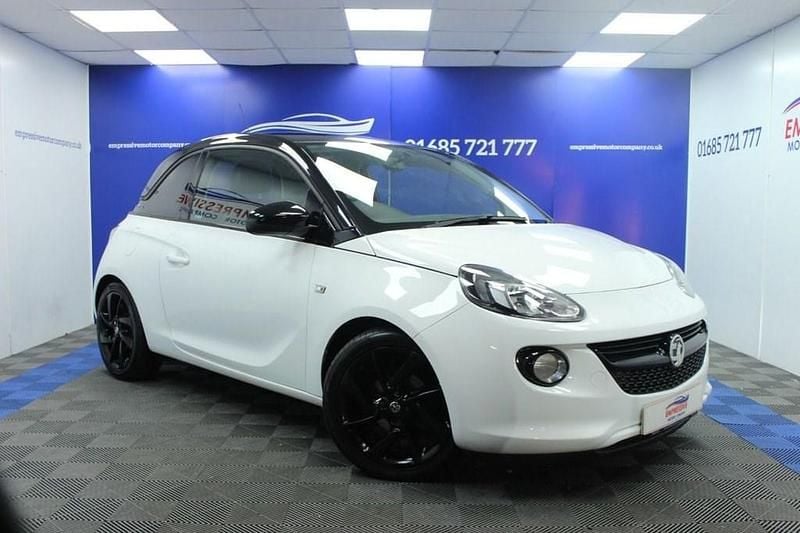 Used Vauxhall Adam S 70 HP (51 kW) 2018 White Hatchback