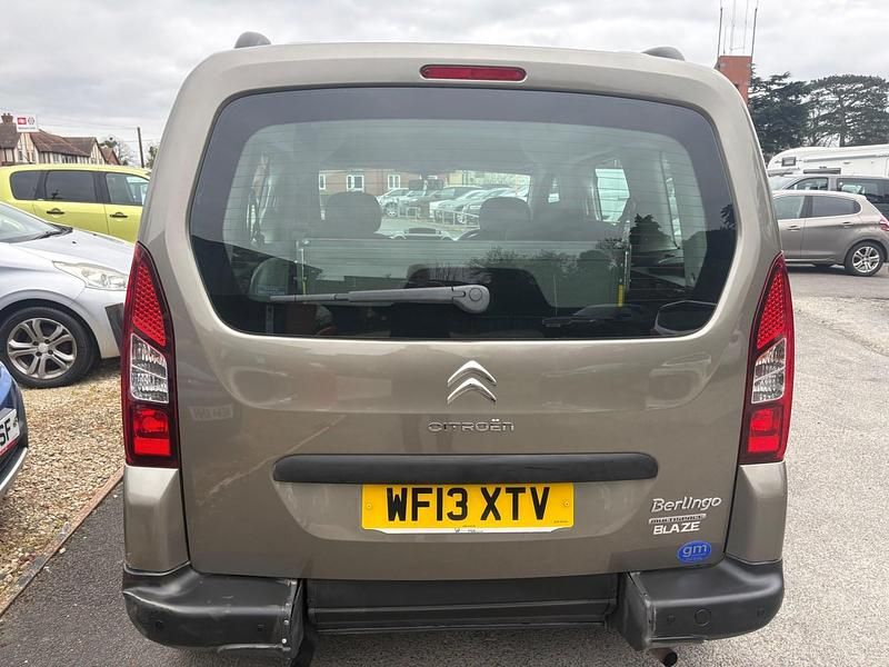 Used Citroën Berlingo XTR 90 HP (66 kW) 2013 Brown MPV