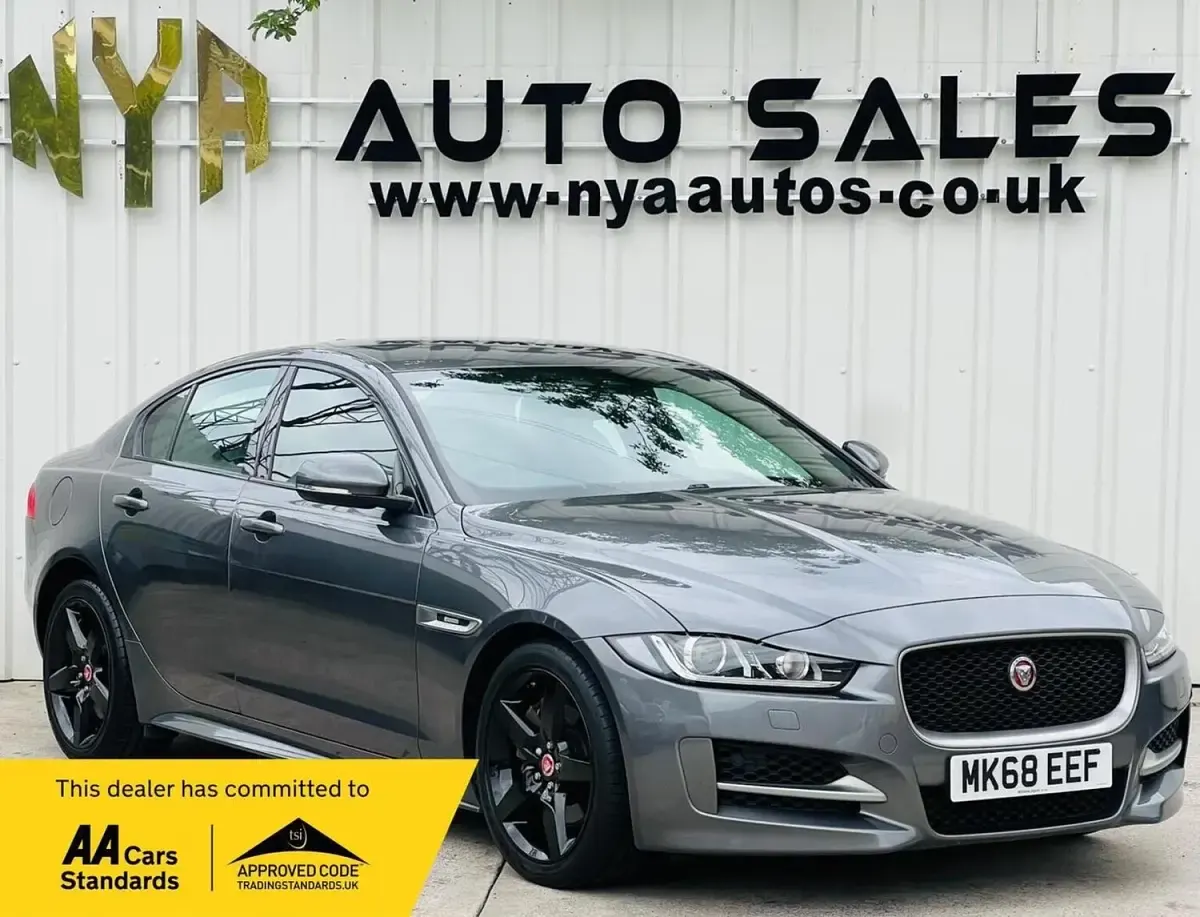 Gebraucht Jaguar XE Ingenium 2018 Grau Limousine