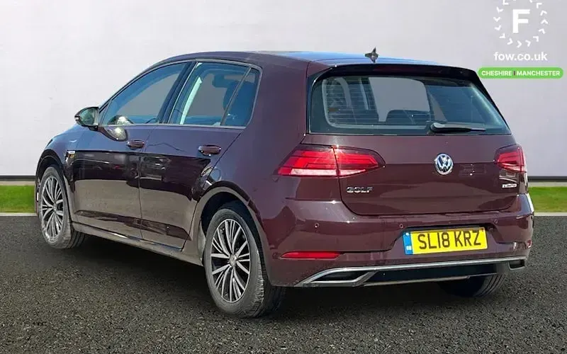Used VW Golf VII SE 131 HP (96 kW) 2018 Black Hatchback