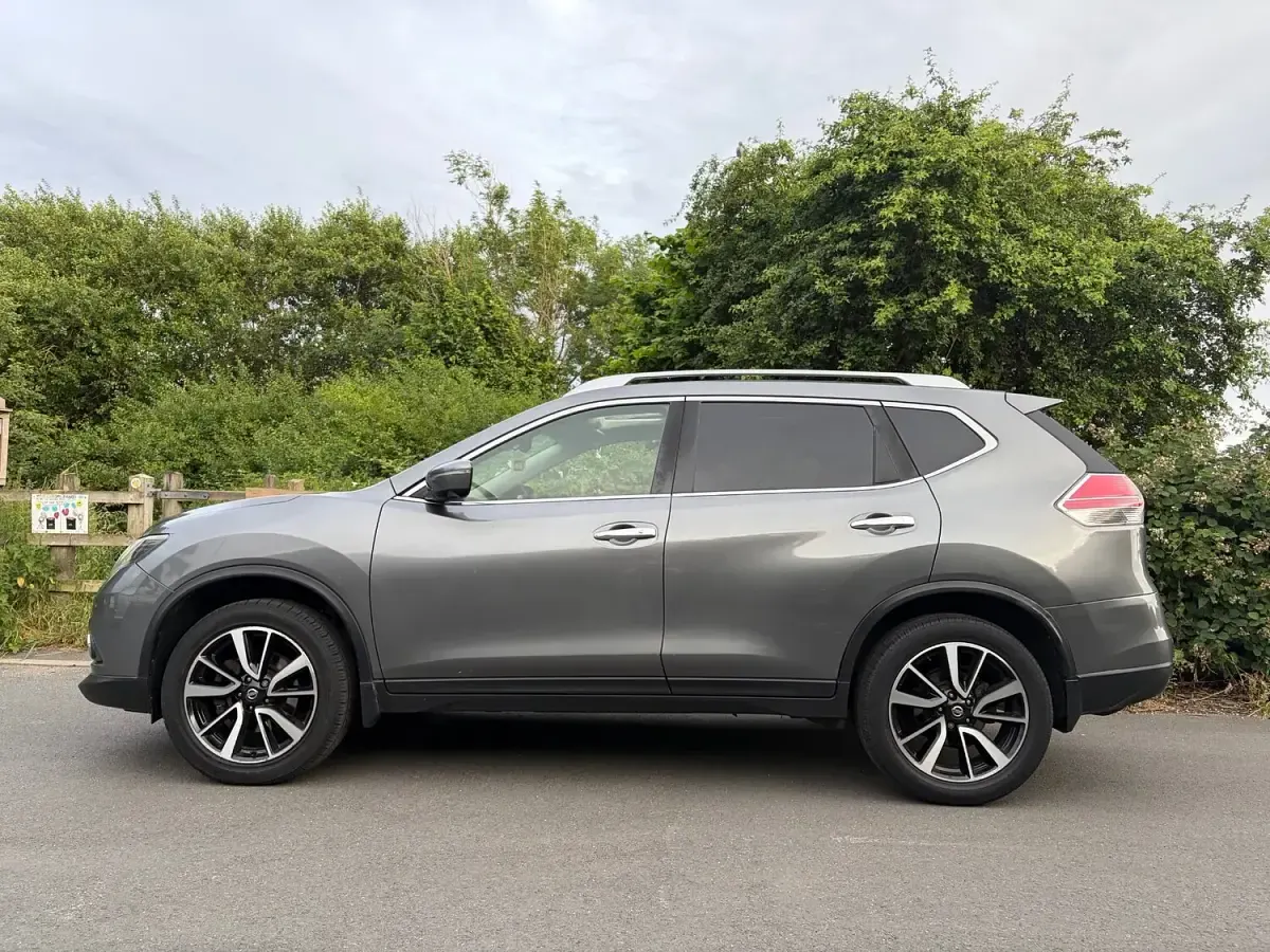 Used Nissan X-Trail N-TEC 130 HP (95 kW) 2016 Grey SUV