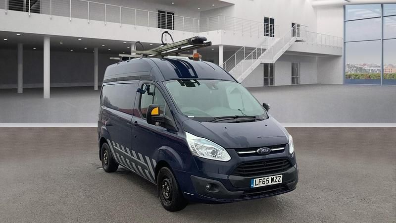 Usado Ford Transit Custom Trend 125 CV (91 kW) 2015 Multicoloured Van