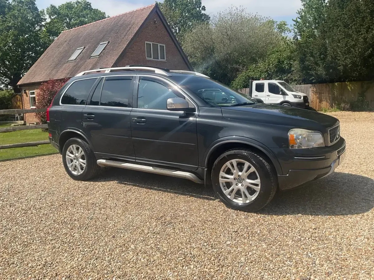 Used Volvo XC90 SE Lux 200 HP (147 kW) 2014 Grey SUV