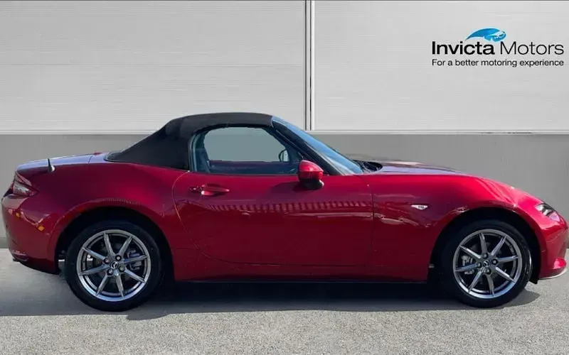 New Mazda MX5 Exclusive-Line 132 HP (97 kW) 2026 Cabriolet