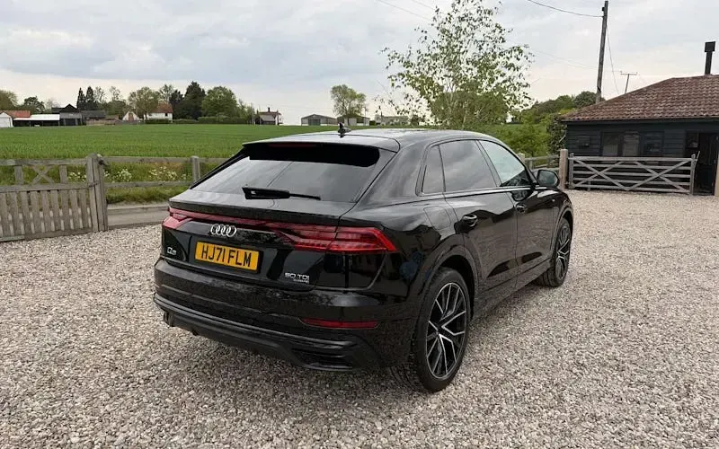 Używany Audi Q8 Black Edition 286 KM (210 kW) 2023 SUV