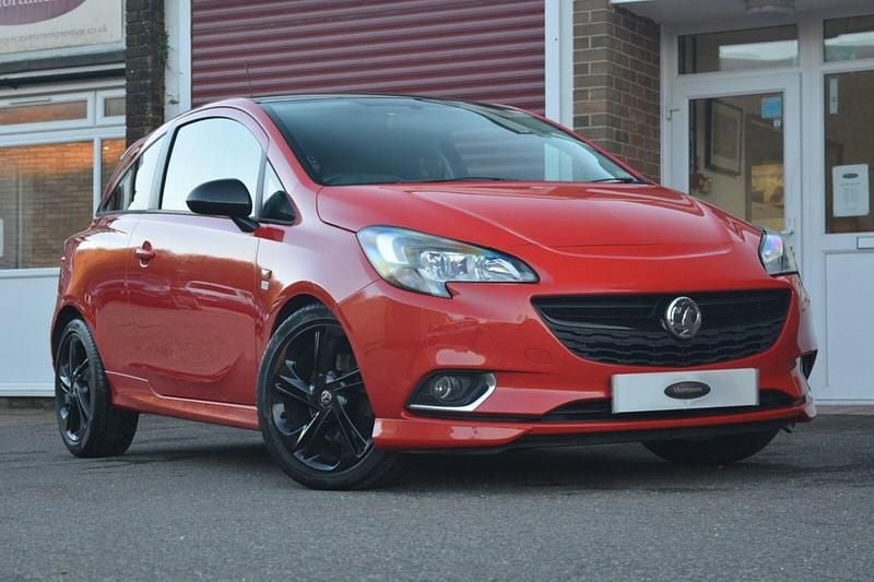 Used Vauxhall Corsa Edition 115 HP (84 kW) 2015 Red Hatchback