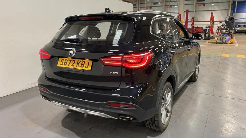 Used MG HS Excite 162 HP (119 kW) 2023 Black SUV