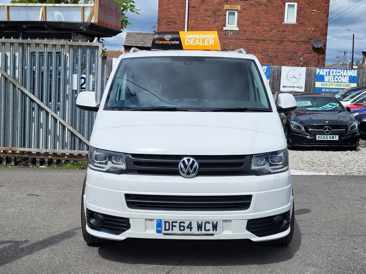 Begagnad VW Transporter Highline 180 HK (132 kW) 2015 Vit Van