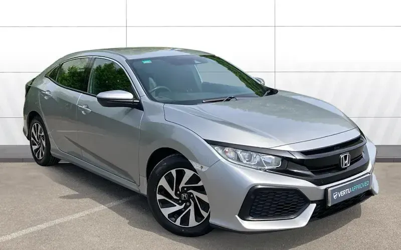 Käytetty Honda Civic SE 129 HP (94 kW) 2018 Viistoperä