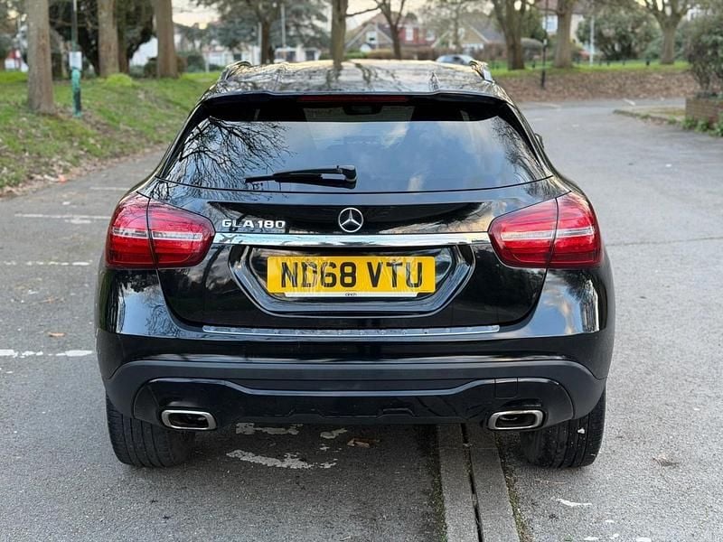 Used Mercedes GLA180 Urban 2018 Black SUV