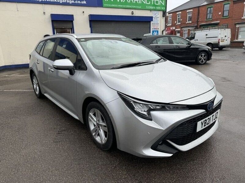 Silver Used 2021 Toyota Corolla Estate | £17,795 (Fair price) - Image 1/4