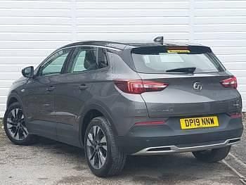 Used Vauxhall Grandland X Sport 130 HP (95 kW) 2019 Grey SUV