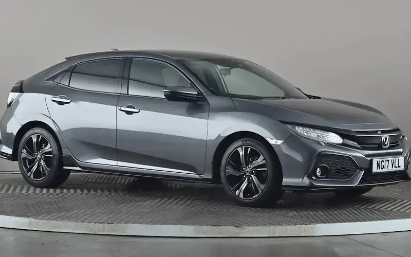 Begagnad Honda Civic Sport 182 HK (133 kW) 2022 Halvkombi