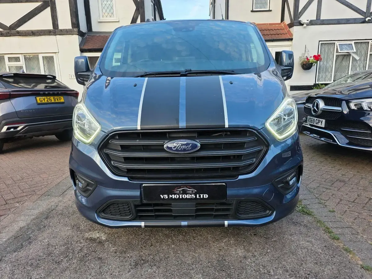 Used Ford Transit Custom Sport 170 HP (125 kW) 2023 Blue Van
