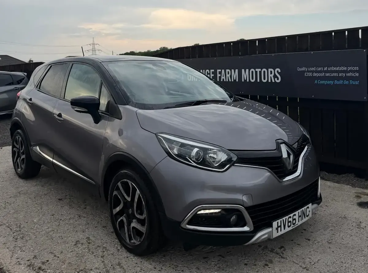 Used Renault Captur Signature 2016 Grey SUV