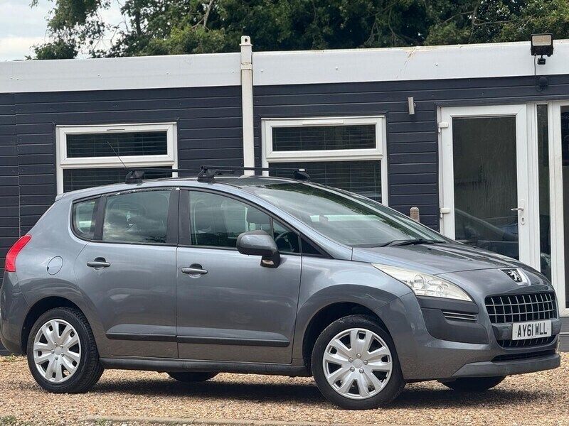 Grey Used 2011 Peugeot 3008 Active SUV | £2,525 (Good price) - Image 1/4