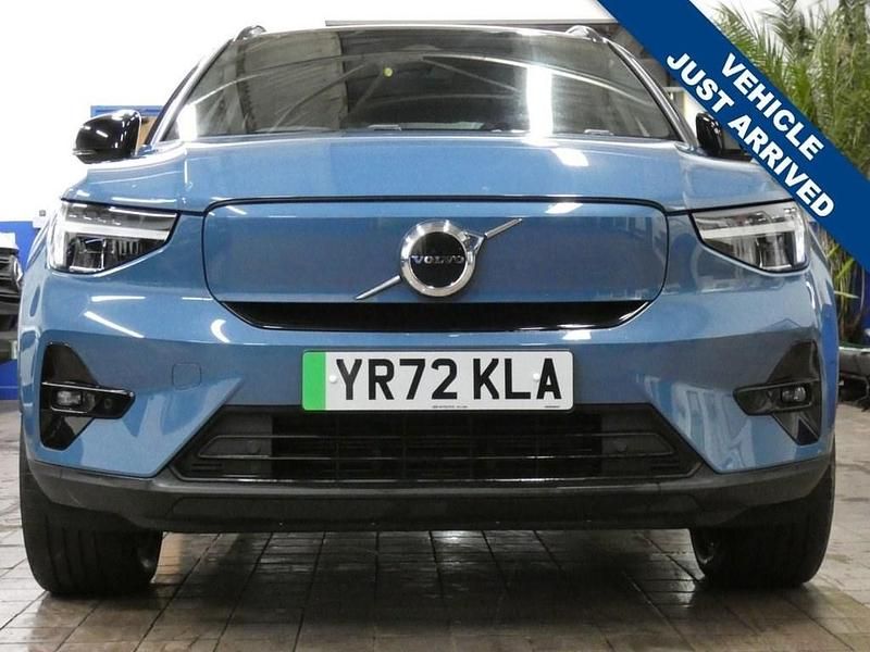 Used Volvo XC40 Plus 169 kW (231 HP) 2022 Blue SUV