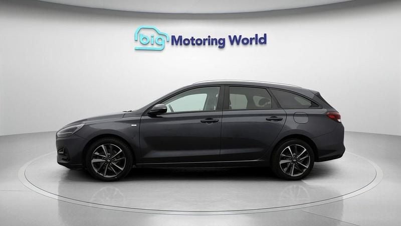 Used Hyundai i30 Premium 120 HP (88 kW) 2022 Grey Estate