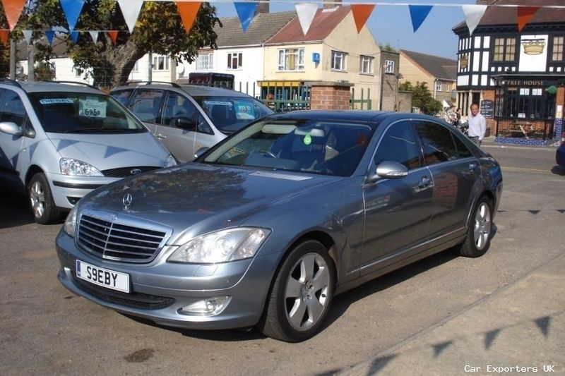 Used Mercedes S320 235 HP (172 kW) 2006 Sedan