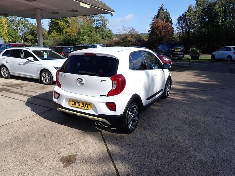 Used Kia Picanto X-Line 83 HP (61 kW) 2018 White Hatchback