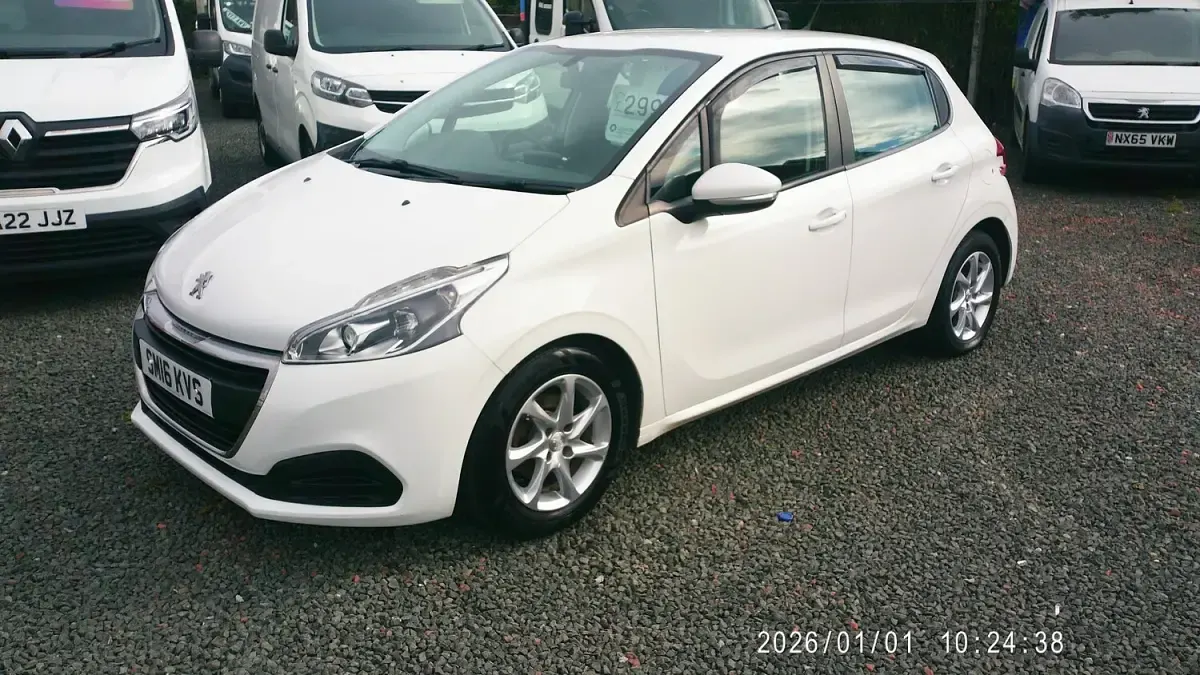 Used Peugeot 208 Active 2016 White Hatchback