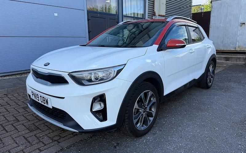 White Used 2019 Kia Stonic SUV | £11,220 (Fair price) - Image 1/1