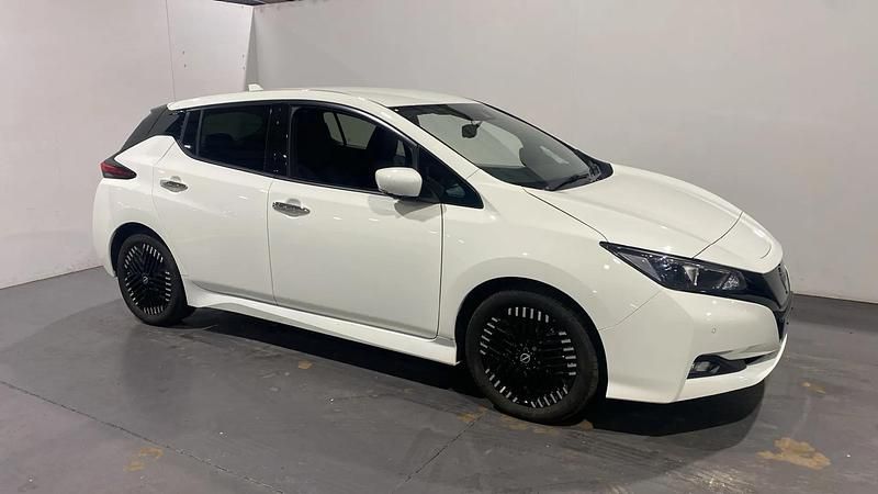 White Used 2023 Nissan Leaf Shiro Hatchback | £12,498 (A bit pricey) - Image 1/3
