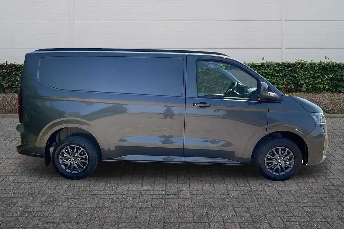 New VW T7 2026 Graphite dust metallic Van