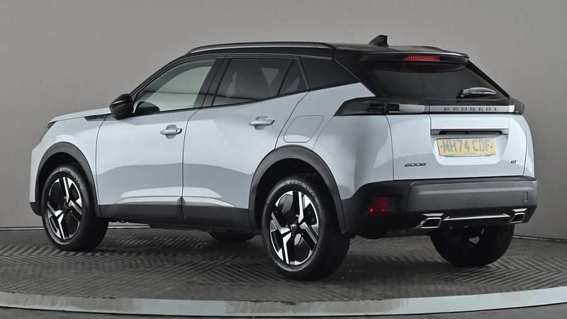 Used Peugeot 2008 GT 131 HP (96 kW) 2025 White SUV