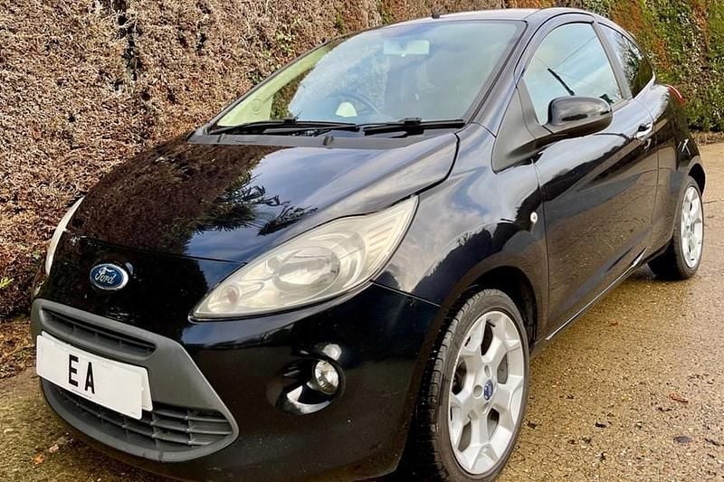 Black Used 2011 Ford Ka Titanium Hatchback | £2,399 (Fair price) - Image 1/1