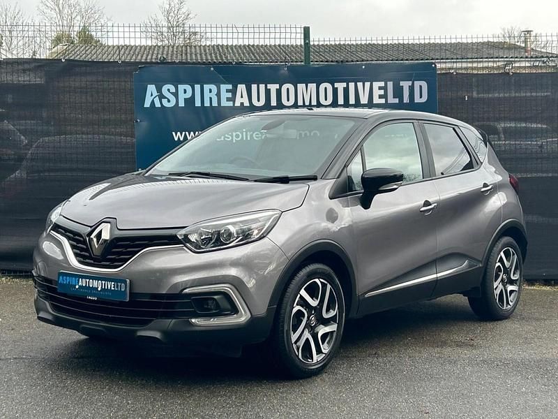 Used Renault Captur Iconic 2019 Grey/black SUV