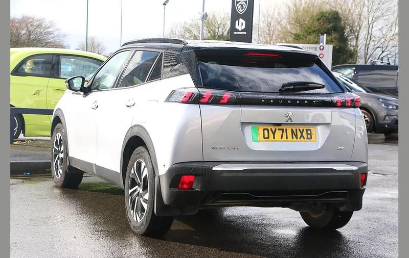Used Peugeot e-2008 GTi 100 kW (136 HP) 2022 Grey SUV