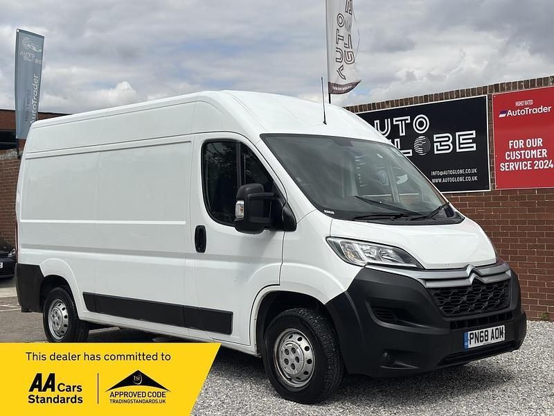 White Used 2018 Citroën Relay Van | £7,490 (Super price) - Image 1/4