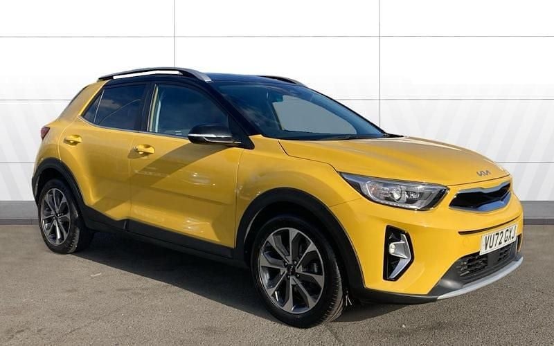 Used Kia Stonic 120 HP (88 kW) 2022 Yellow SUV