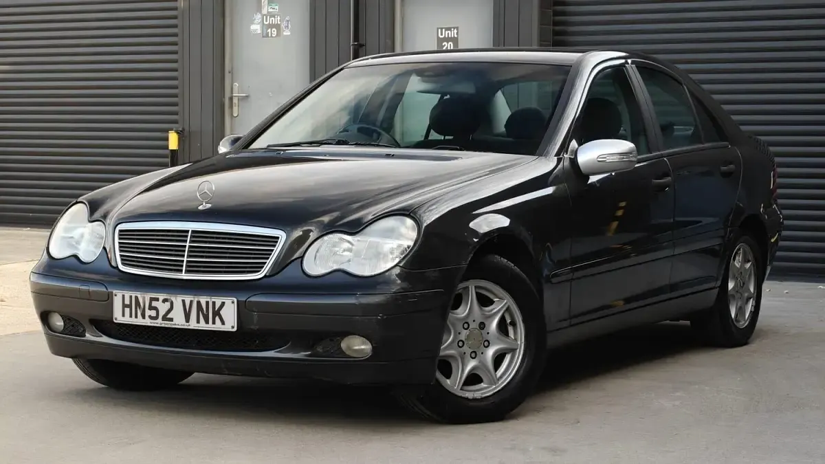 Used Mercedes C200 Classic 2002 Grey Sedan