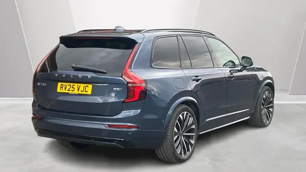Used Volvo XC90 Plus 455 HP (334 kW) 2025 Blue SUV
