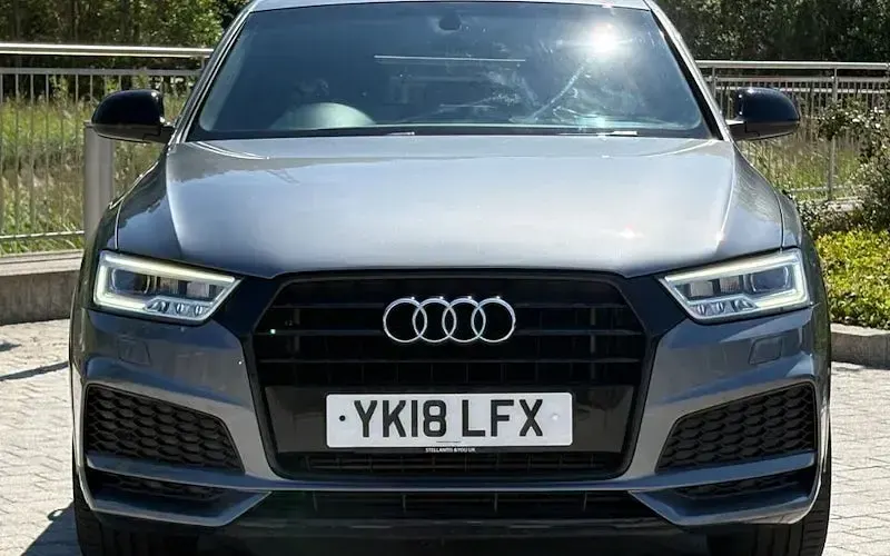 Used Audi Q3 Black Edition 180 HP (132 kW) 2018 Grey SUV