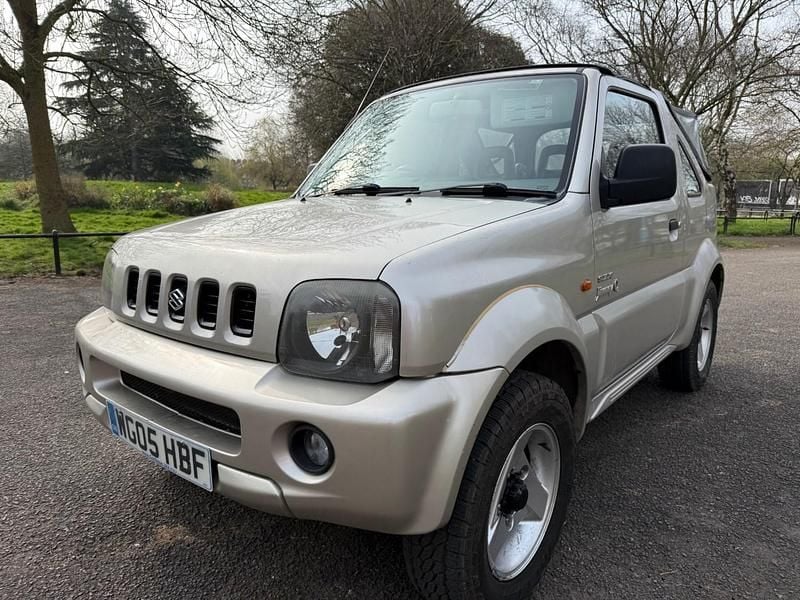 Used Suzuki Jimny 2005 Silver SUV