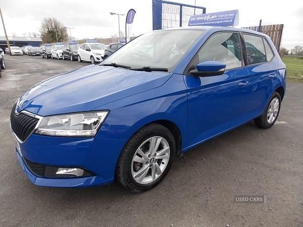 Used Skoda Fabia SE 75 HP (55 kW) 2019 Blue Hatchback
