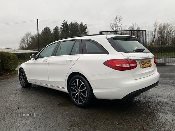 Used Mercedes C220 SE 2019 White Estate