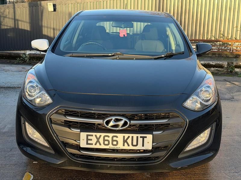 Used Hyundai i30 SE 2016 Black Hatchback