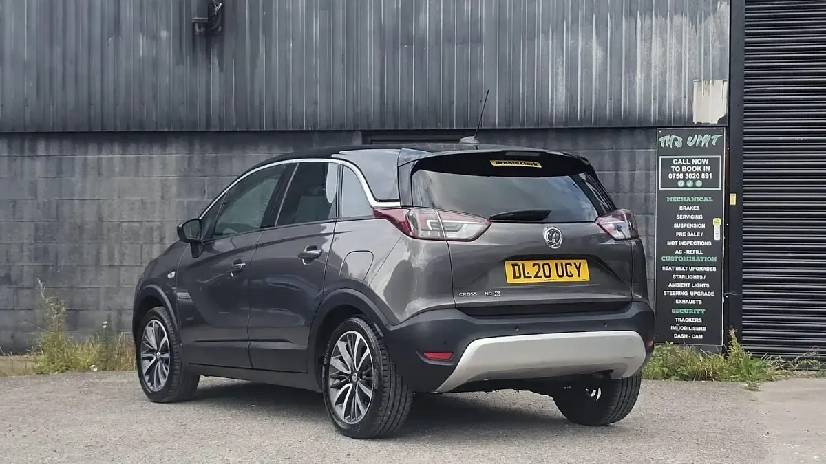 Used Vauxhall Crossland X Elite 83 HP (61 kW) 2020 Grey SUV
