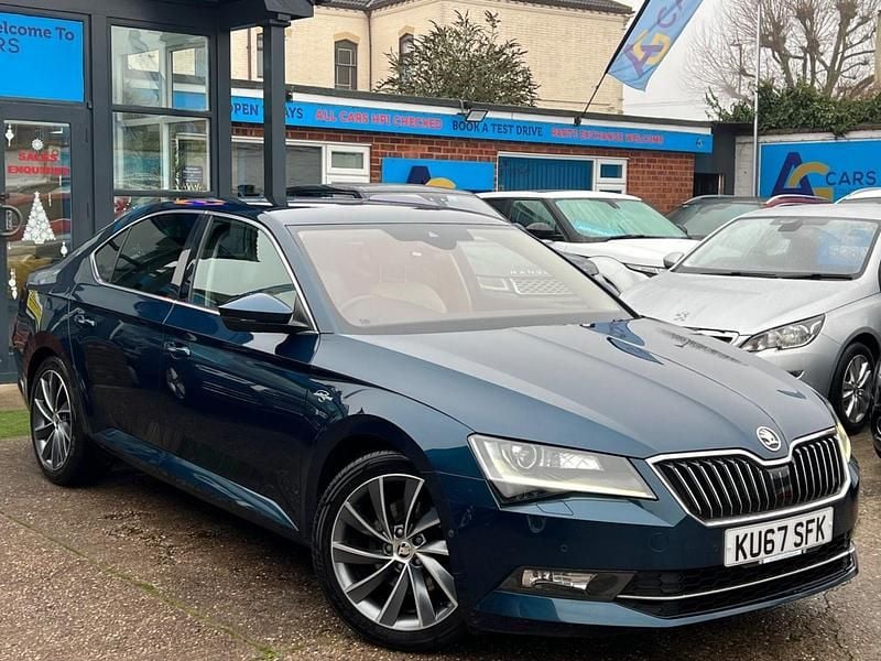Blue Used 2018 Skoda Superb LAURIN & KLEMENT Hatchback | £10,280 (Good price) - Image 1/4
