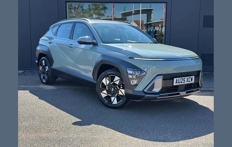 Merage green Used 2025 Hyundai Kona Advanced SUV | £23,795 (Super price) - Image 1/4