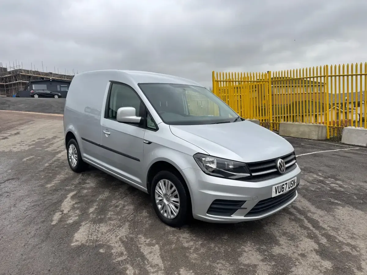 Used VW Caddy Trendline 102 HP (75 kW) 2017 Silver MPV