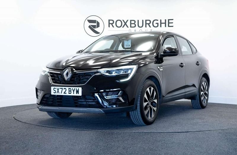 Used Renault Arkana Evolution 145 HP (106 kW) 2023 Black SUV